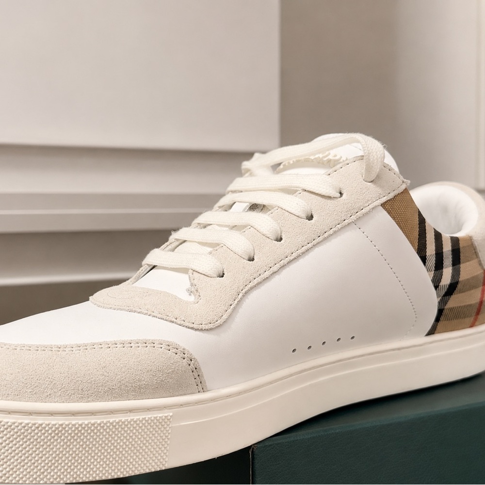 Burberry Cream and Beige Low-Top Sneakers with Signature Check Heel